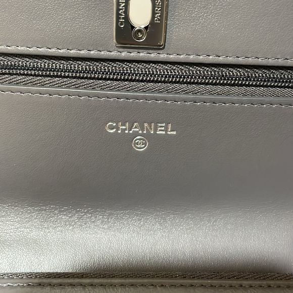 Chanel grey WOC with handle - Picture 9 of 15